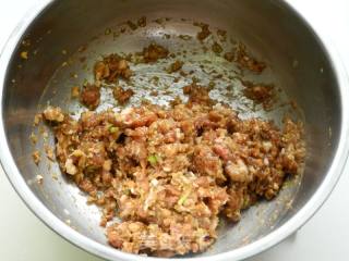 韭菜海米猪肉水饺的做法步骤：6