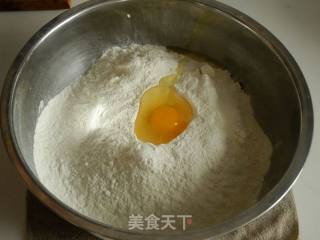 韭菜海米猪肉水饺的做法步骤：9