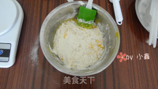 8寸戚风蛋糕制作方法的做法步骤：4