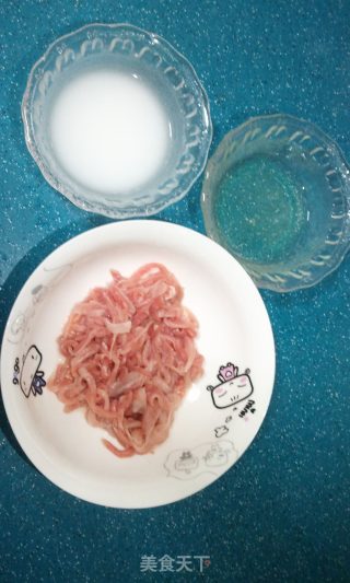 京酱肉丝的做法步骤：1