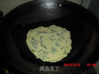 菠菜蛋饼的做法步骤：5
