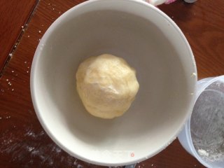 午后小资——--鲜奶油蜜桃派的做法步骤：2