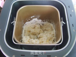 超松软——奶香小排包的做法步骤：2