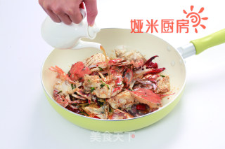 快手香辣蟹的做法步骤：5