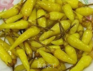 〖野山椒拌鱼皮〗------四步打造夏季经典美味的做法步骤：3
