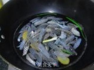 〖野山椒拌鱼皮〗------四步打造夏季经典美味的做法步骤：4