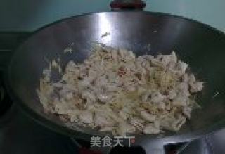 姜丝炒大肠的做法步骤：4