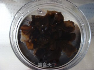 凉拌洋葱黑木耳的做法步骤：6
