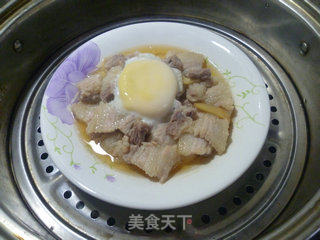 鸡蛋蒸盐炒肉的做法步骤：13