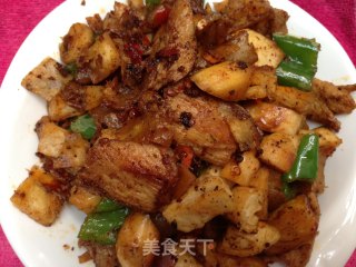 锅魁熬肉的做法步骤：4