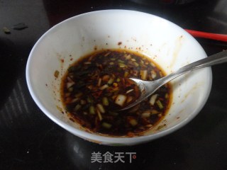 【蒸槐花】的做法步骤：7