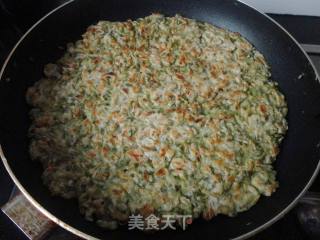 【槐花鸡蛋饼】的做法步骤：7