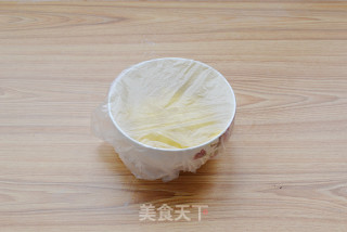 26张分解图手工打造草莓丹麦面包的做法步骤：34