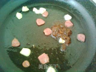 酱爆蚕豆的做法步骤：5