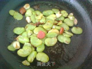 酱爆蚕豆的做法步骤：6