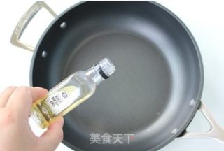 【老醋花生米】-----夏季养胃好食材的做法步骤：1