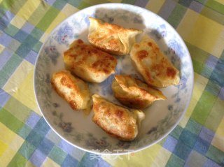 煎饺子的做法步骤：4