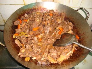 【黄酒南乳焖鸭】-----只要煮透透就不怕H7N9啦的做法步骤：3