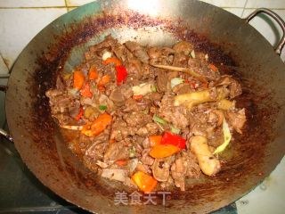 【黄酒南乳焖鸭】-----只要煮透透就不怕H7N9啦的做法步骤：5