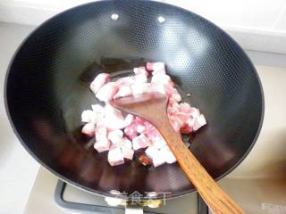 【宝宝最爱】----------红烧肉炖土豆豆角胡萝卜的做法步骤：3