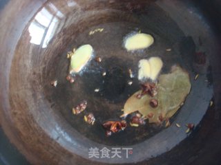 杏鲍菇红烧肉的做法步骤：5