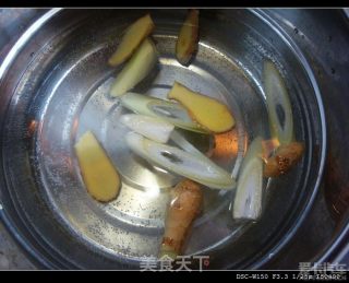 家常腌笃鲜的做法步骤：7