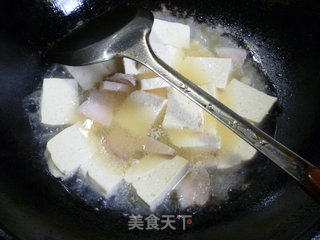 酸菜五花肉煮豆腐的做法步骤：7