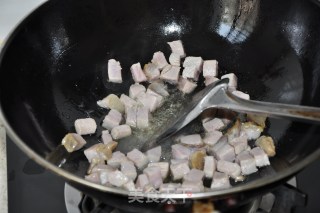杂蔬炒咸肉的做法步骤：4
