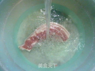 剁椒蒸五花肉的做法步骤：3