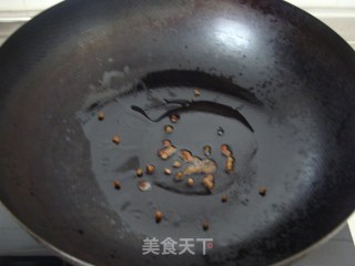 蒜苔炒青椒的做法步骤：3