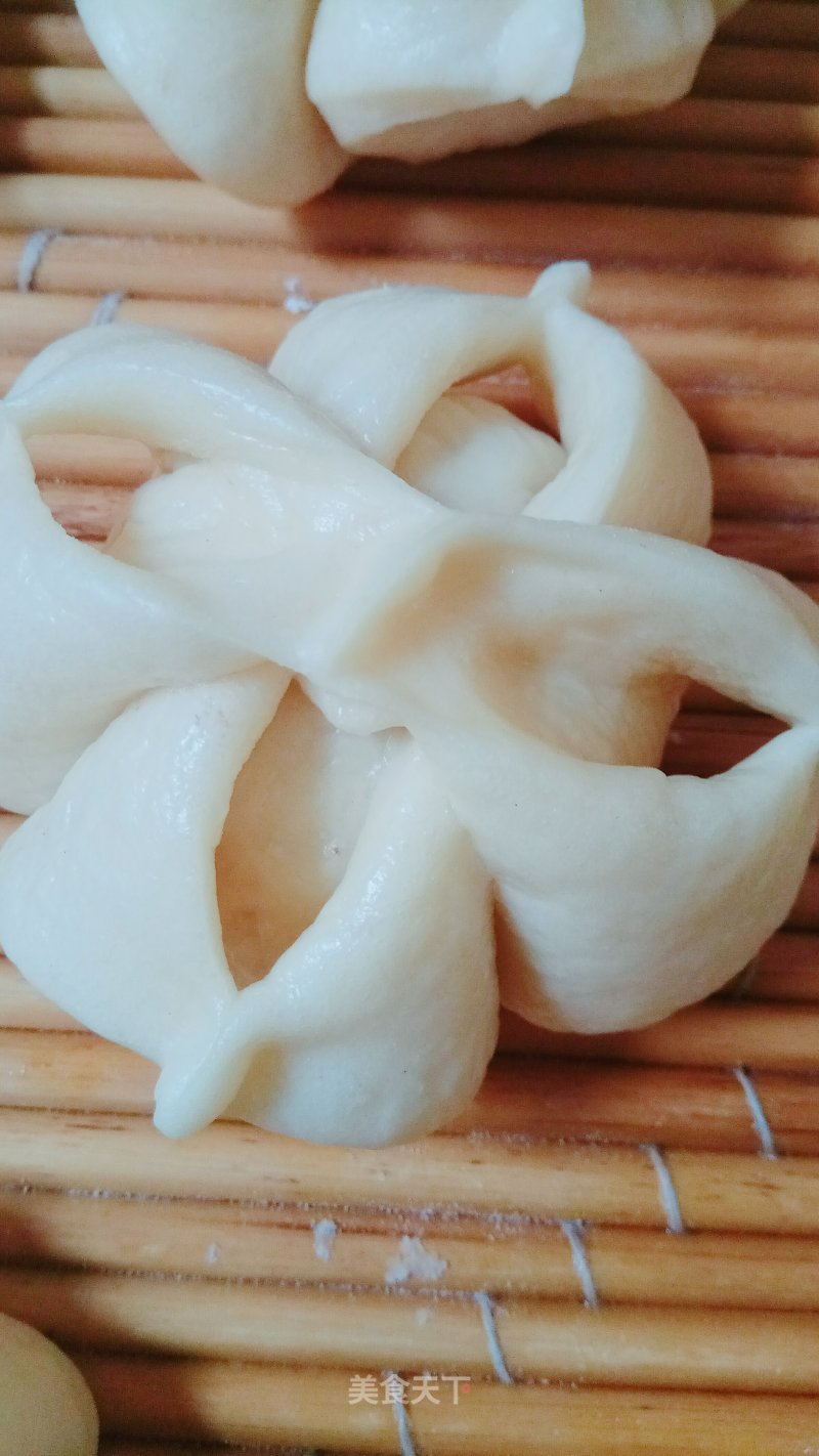 花样豆沙包的做法