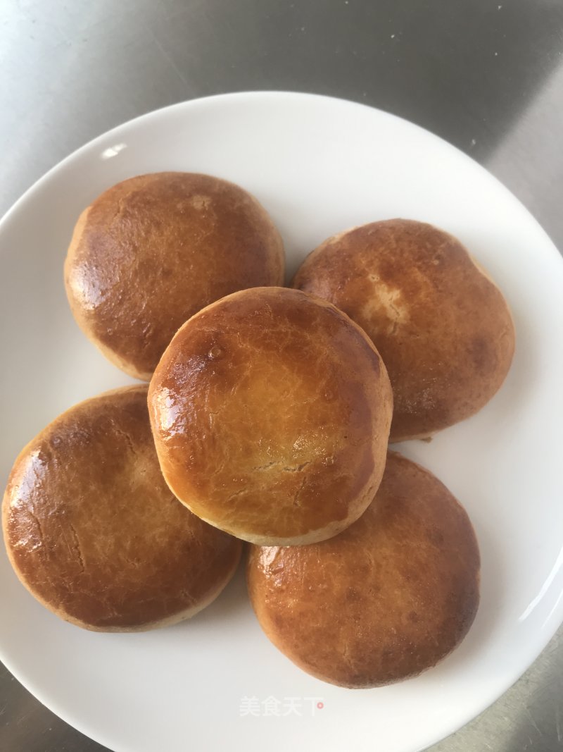 豆沙蛋黄饼的做法