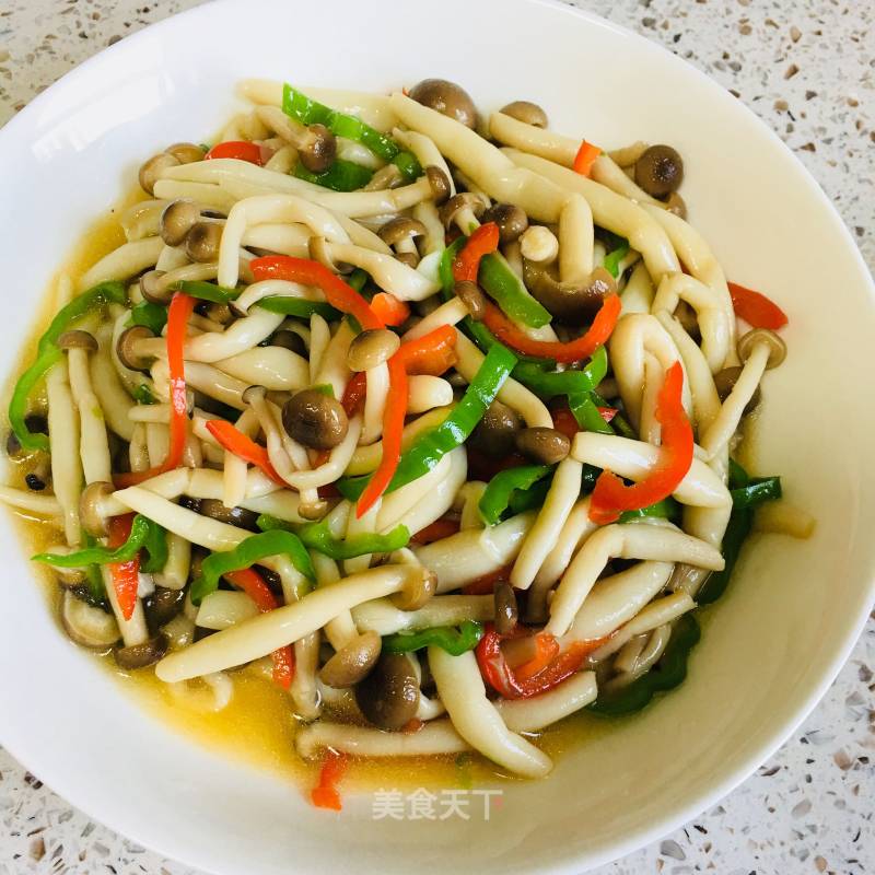 青红椒炒蘑菇的做法