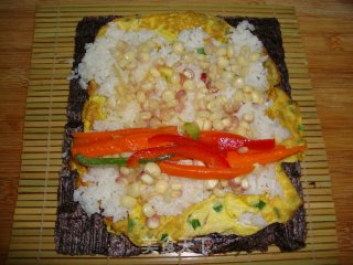 【紫菜蛋皮包饭】-----其实，米饭才是最好吃的食材的做法步骤：10