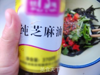 夏季快手开胃菜——爽口剁椒蕨根粉的做法步骤：9