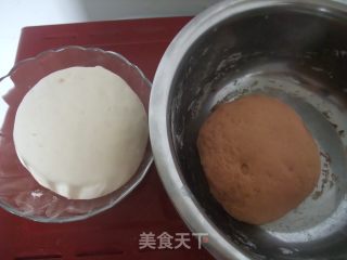 双色馒头的做法步骤：4