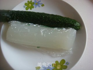 超简单清爽凉拌菜-----凉拌粉皮的做法步骤：1