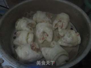猪蹄小花卷的做法步骤：16