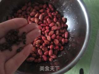 咸味花生米的做法步骤：3