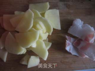 辣白菜土豆汤的做法步骤：2