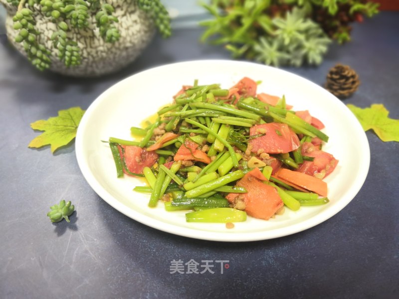 空心菜根炒蒜苔的做法