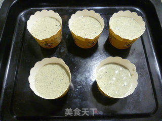 纸杯黑洋酥蛋糕的做法步骤：10