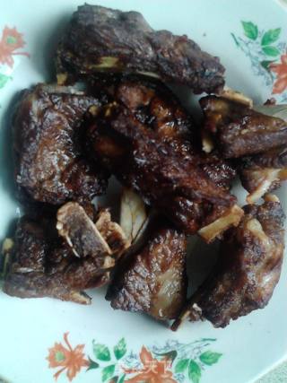糖醋排骨的做法步骤：3