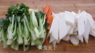 杏鲍菇炒油菜的做法步骤：2