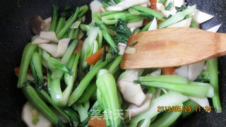 杏鲍菇炒油菜的做法步骤：9