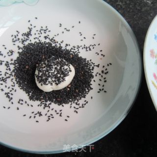 糯米芝麻糕的做法步骤：3