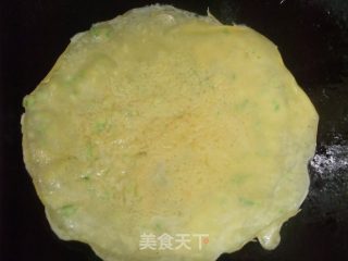 煎饼卷的做法步骤：7