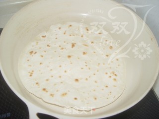 山东单饼的做法步骤：11