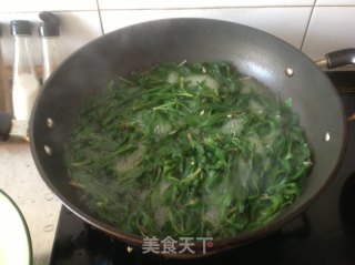 蒜蓉苣荬菜的做法步骤：3