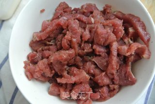 Beef Stroganoff (沙拉酱牛肉)的做法步骤：3